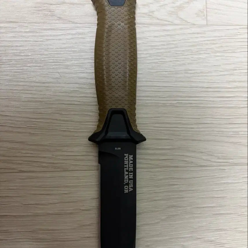 [BUNJANG] Gerber Strongarm Coyote Brown Knife (Camping) / 거버 스트롱암 코요테 브라운 나이프 (캠핑용) USA