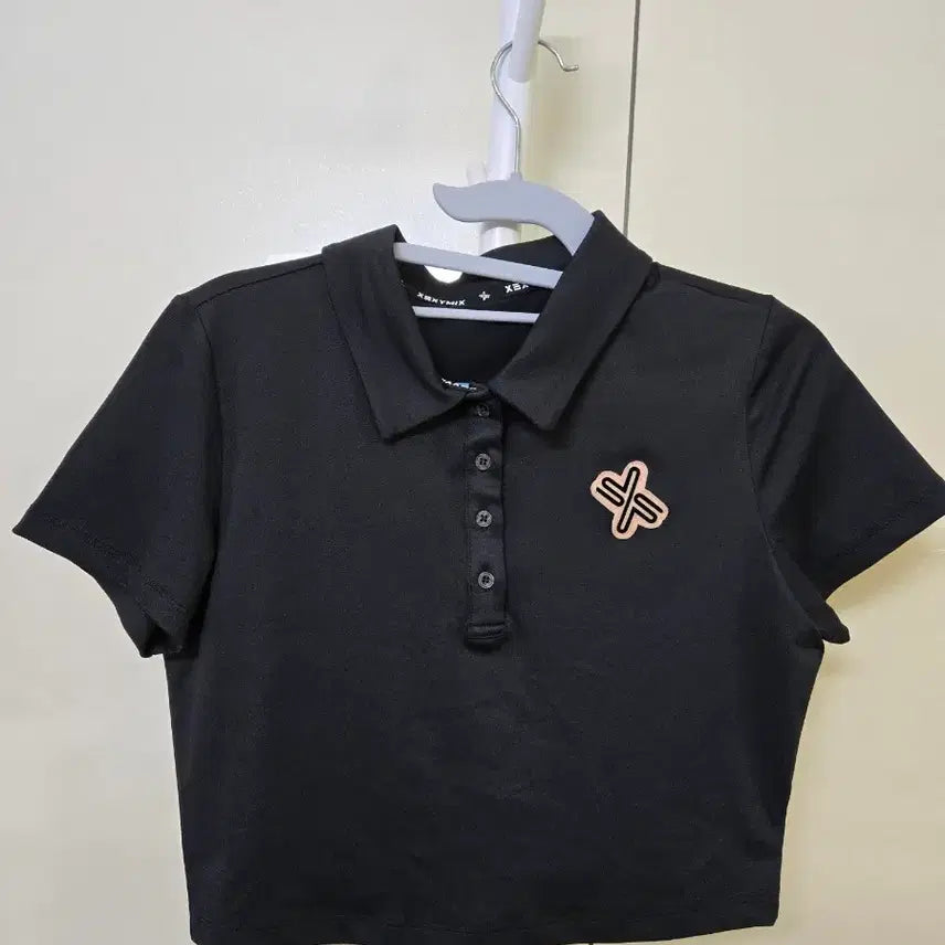 [BUNJANG] Black Cropped Collar T-Shirt / 크롭티 반팔 카라티 블랙