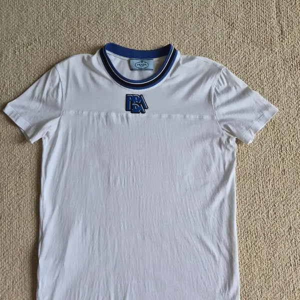 [BUNJANG] Prada Logo T-Shirt / 프라다 로고 티셔츠