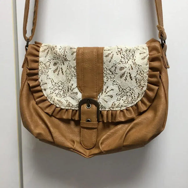 [BUNJANG] Morrigan Crossbody Bag / 모리걸 크로스백 가방 하구미 스즈코코코모리카모메산장지구네샵