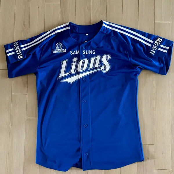 [BUNJANG] Samsung Lions Lee Seung-yeop 36 Dynasty Jersey with Koo Ja-wook Autographed Baseball / 삼성라이온즈 빈폴 왕조 유니폼 이승엽 36+구자욱 싸인볼
