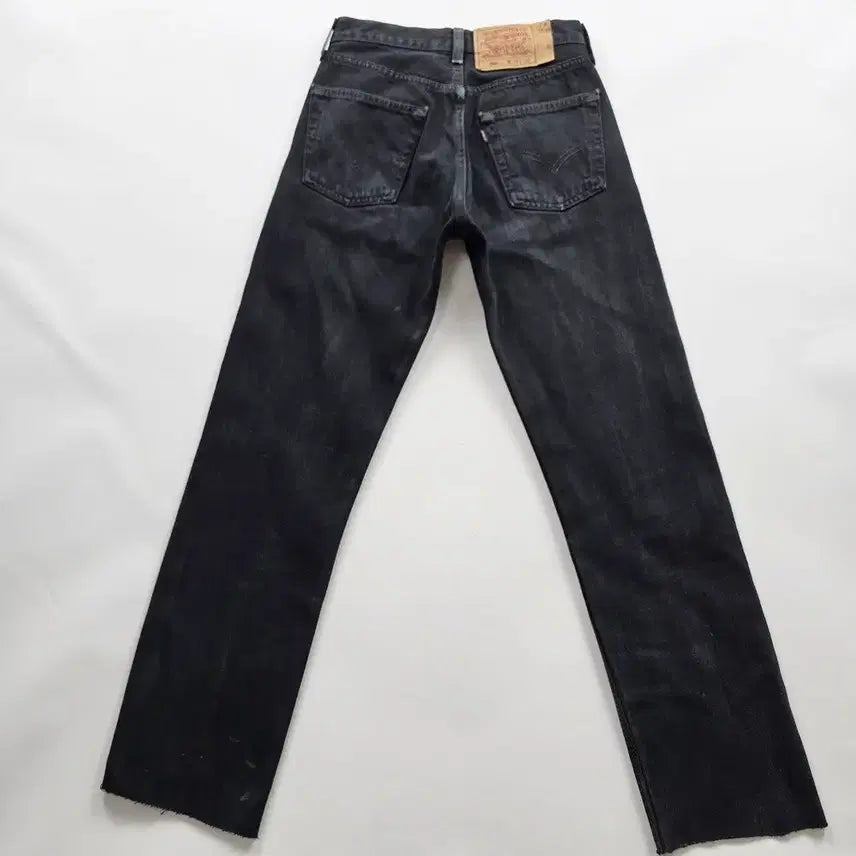 [BUNJANG] Levi's 501 Black Denim Jeans Button Fly Straight Fit (Size 26) / 리바이스 501 미국판 청바지 흑청 데님 사이즈26 R6715