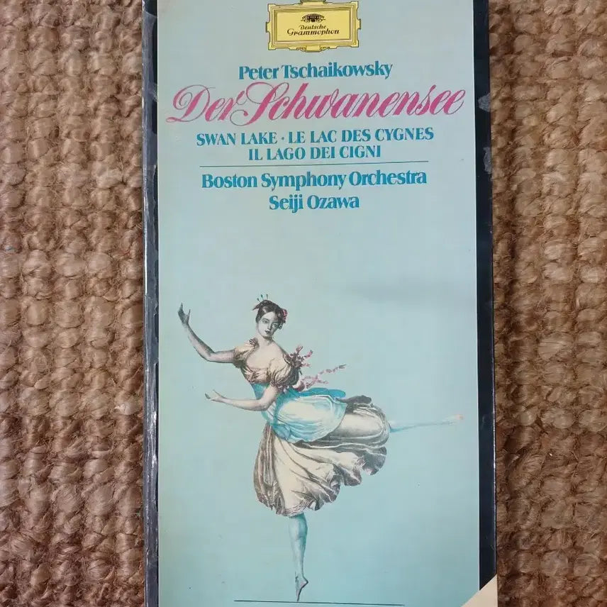 [BUNJANG] Tchaikovsky Swan Lake 3 Cassette Tape Collector's Edition Set / 차이코프스키 백조의 호수 3카세트테이프양장본세트