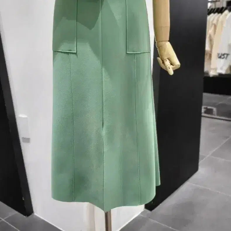 [BUNJANG] VOV Slit Skirt (Banding) / 보브  슬릿 스커트(밴딩)