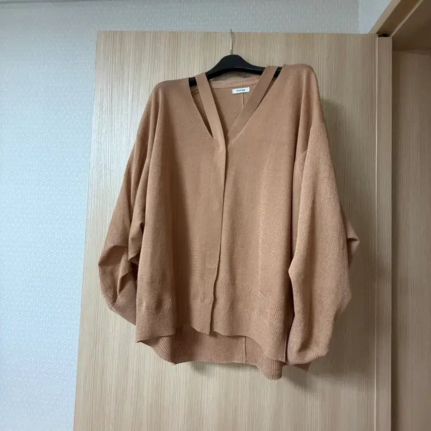 [BUNJANG] System Cutout Knit Cardigan / 시스템 컷아웃 니트 가디건