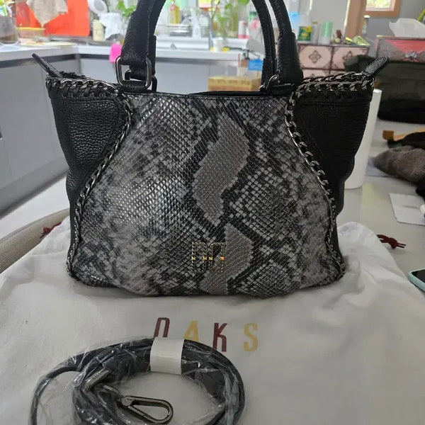 [BUNJANG] DAKS Python Pattern Leather Tote Bag (Unused) / 닥스 파이톤 패턴 토트백 (미사용)