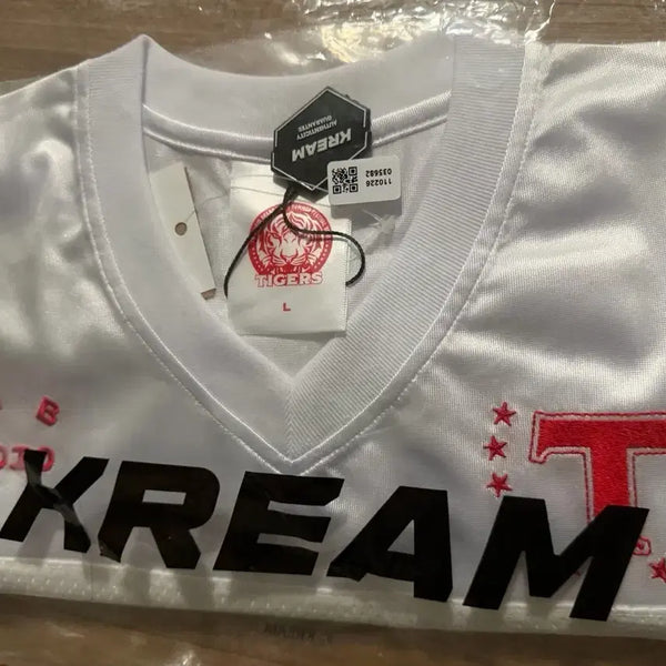 [BUNJANG] Kia Tigers x AI PEP STUDIO Football Jersey White L / 기아타이거즈 아이앱 스튜디오 풋볼 저지 화이트 L