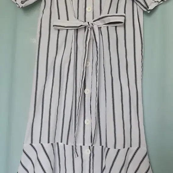 [BUNJANG] V-Neck Stripe Long Dress / V넥 스트라이프  롱 원피스