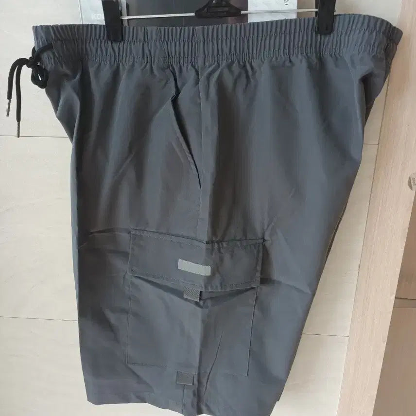 [BUNJANG] Unisex Cargo Shorts (Dark Grey, XXXL) / 카고 반바지 그레이 XXXL  새상품