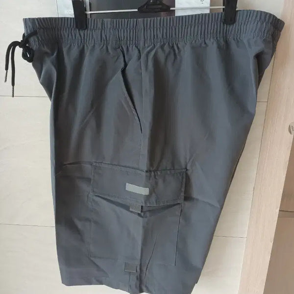 [BUNJANG] Unisex Cargo Shorts (Dark Grey, XXXL) / 카고 반바지 그레이 XXXL  새상품