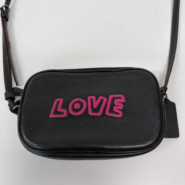 [BUNJANG] Coach x Keith Haring Love Collaboration Graffiti Crossbody Bag / [정품] 코치X키스 해링 러브 콜라보 그래피티 크로스백