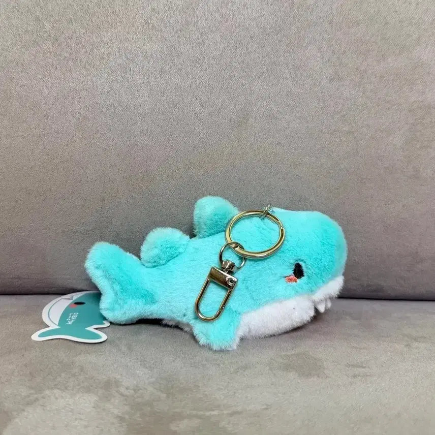 [BUNJANG] Mint Shark 8cm Plush Keychain / 민트 상어 보들 8cm 키링 인형