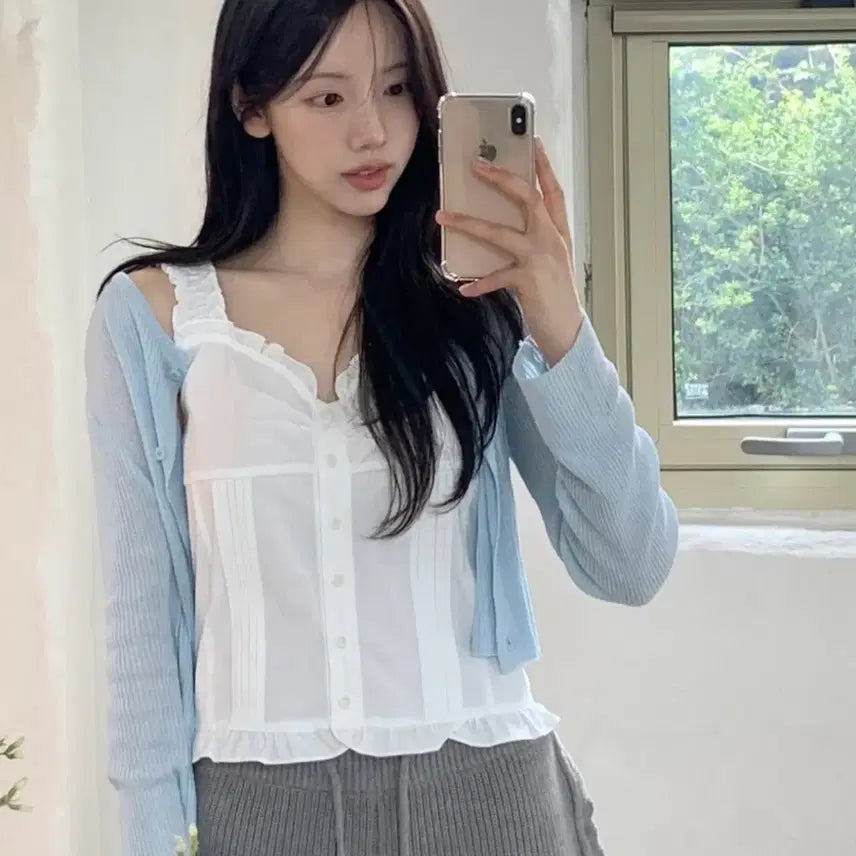 [BUNJANG] Lettera Ruffle Sleeveless Blouse White Free Size / [레테라] 러플 슬리브리스 블라우스 (화이트 free)