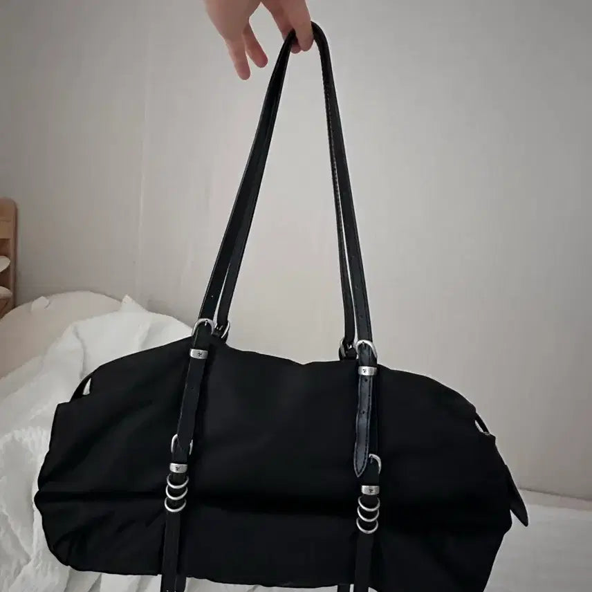 [BUNJANG] Magishwood Overpacker Black Shoulder Bag / 마지셔우드 Overpacker black 숄더백