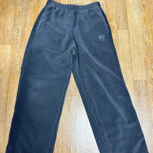 [BUNJANG] Uniqlo x Needles Track Pants Jogger Pants / 유니클로 니들스 트랙팬츠 콜라보 트레이닝팬츠 조거팬츠 유니 클로 바지