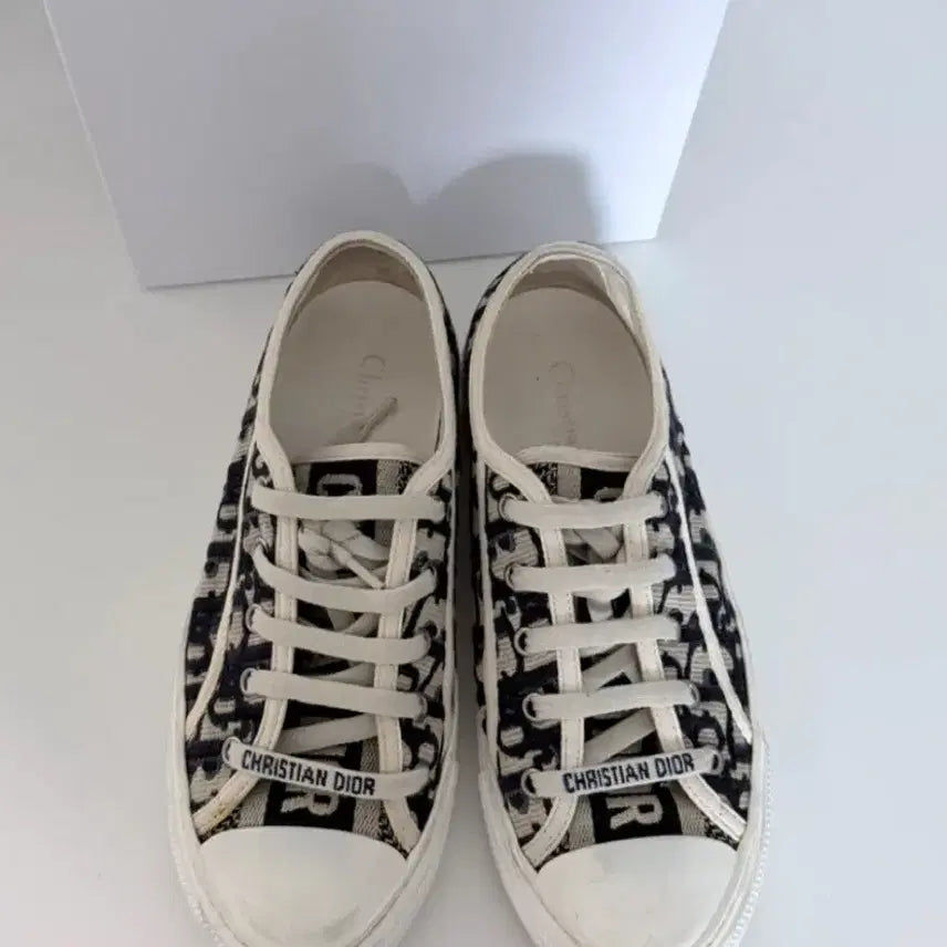 [BUNJANG] Dior Oblique Sneakers (Size 36) / (정품) 디올 스니커즈 (36)