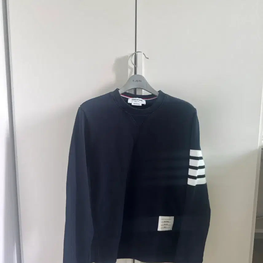 [BUNJANG] Thom Browne Sweatshirt Navy Size 2 / 톰브라운 맨투맨 네이비 2사이즈