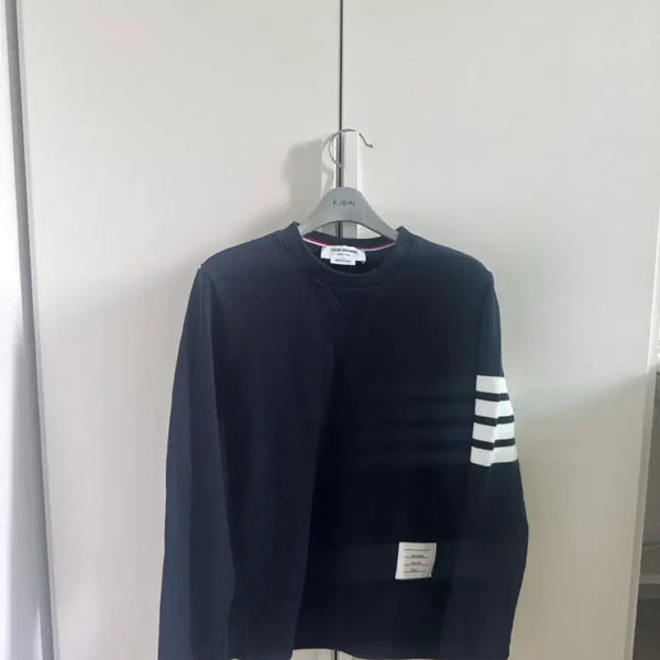 [BUNJANG] Thom Browne Sweatshirt Navy Size 2 / 톰브라운 맨투맨 네이비 2사이즈