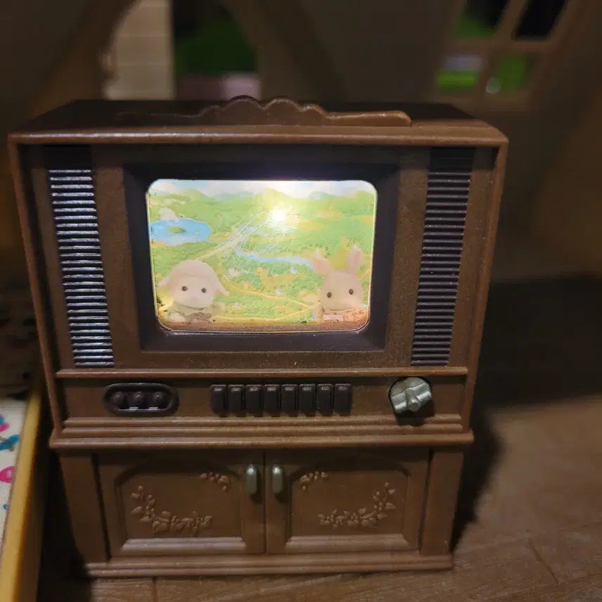 [BUNJANG] Sylvanian Families Color TV / 실바니안 칼라 티비