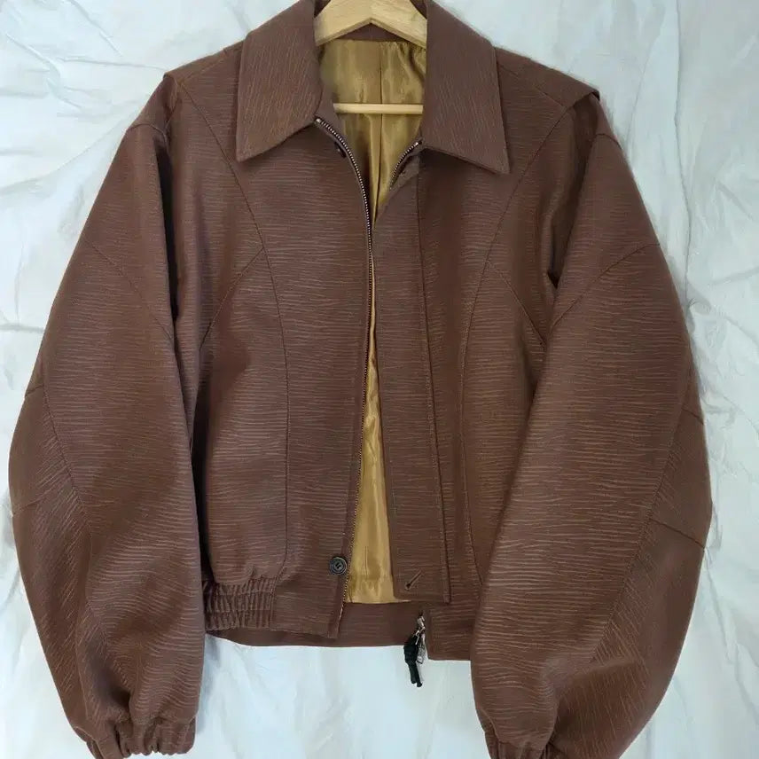 [BUNJANG]  Elwood Croissant Blouson Camel / 46) 엘무드 크루아상 블루종 카멜