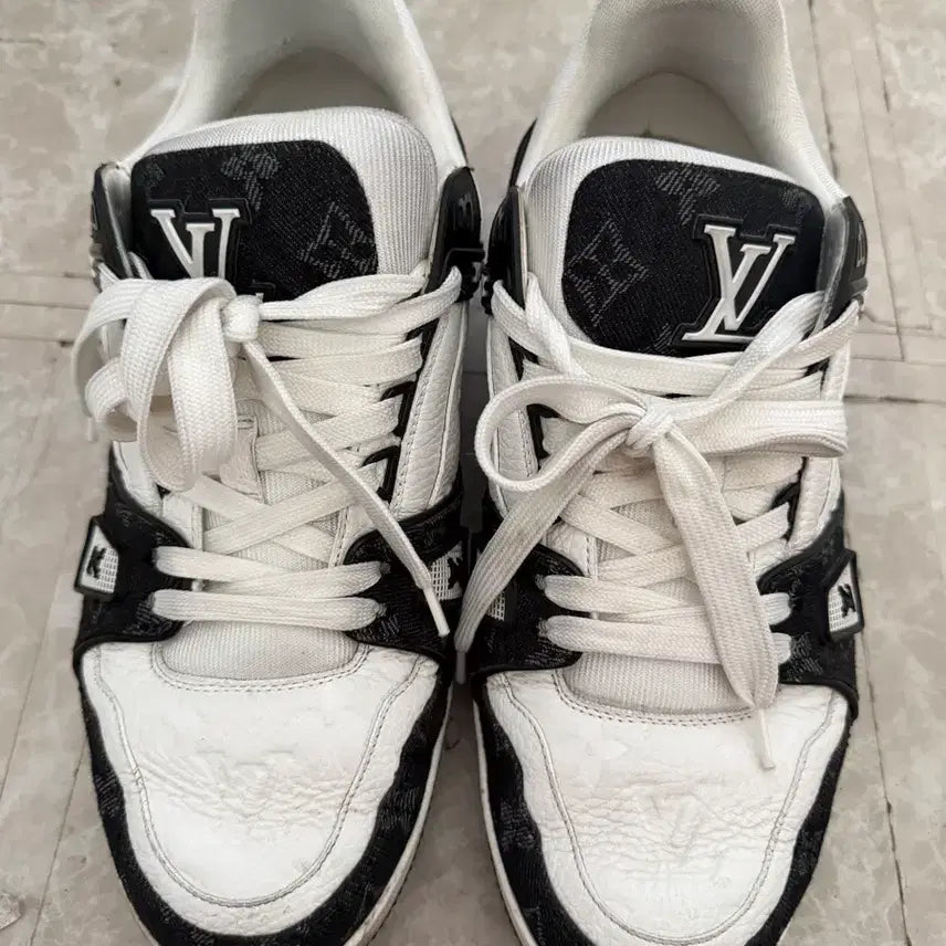 [BUNJANG] Louis Vuitton Trainer 275 Sneakers / 루이비통 트레이너 275