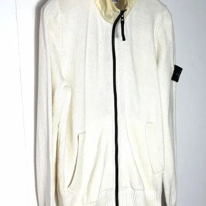 [BUNJANG] Stone Island Hooded Zip-Up Knit Jacket / 스톤아일랜드 후드집업