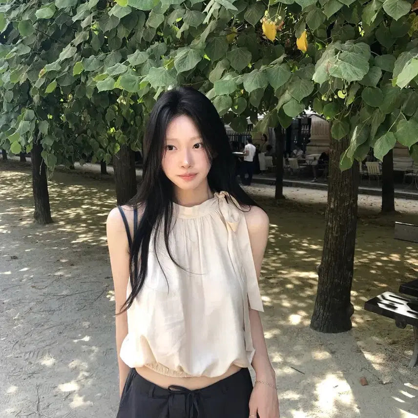[BUNJANG] TheWitch Leeds ETE Halter Blouse / 더위시 리즈 leeds ete 홀터 블라우스