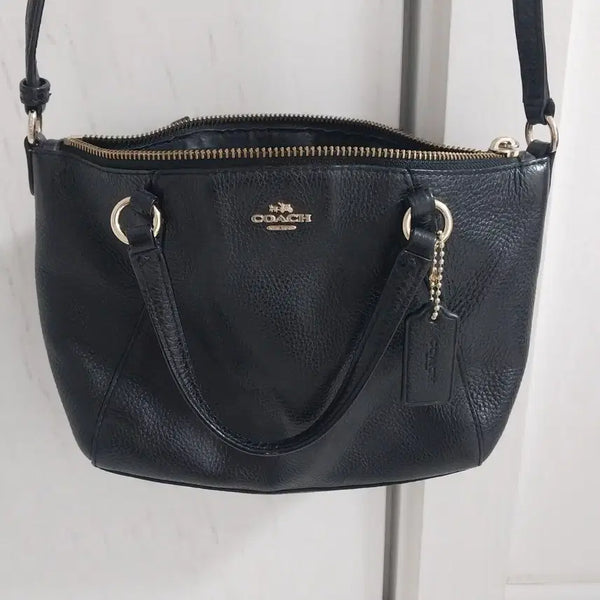 [BUNJANG] Coach Leather Shoulder Bag / 정품  코치 가죽 가방 깨끗