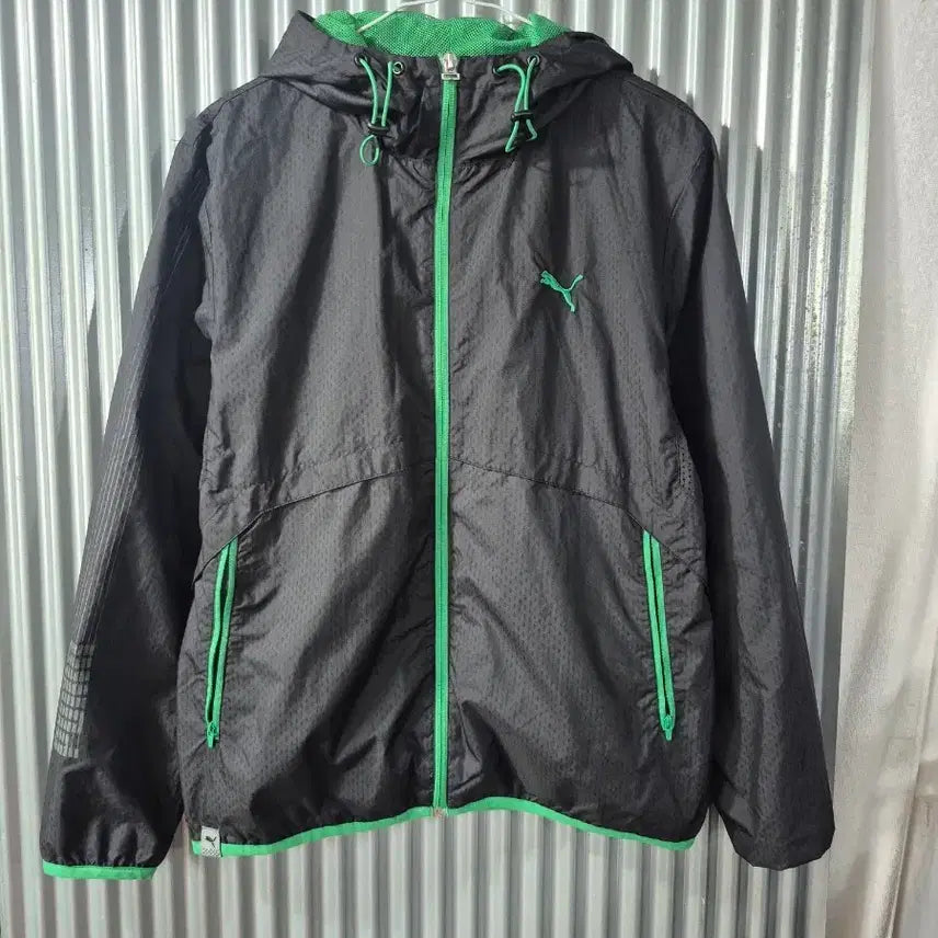 [BUNJANG] Puma Hooded Windbreaker Jacket Green/Black M / M 푸마 후드 바람막이 점퍼 검녹색