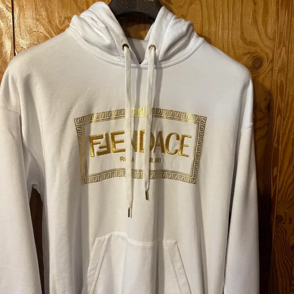 [BUNJANG] Fendi x Versace Fendace Collaboration Cotton Hoodie White / 펜디 x 베르사체(펜다체,fendace) 콜라보 후드 티셔츠