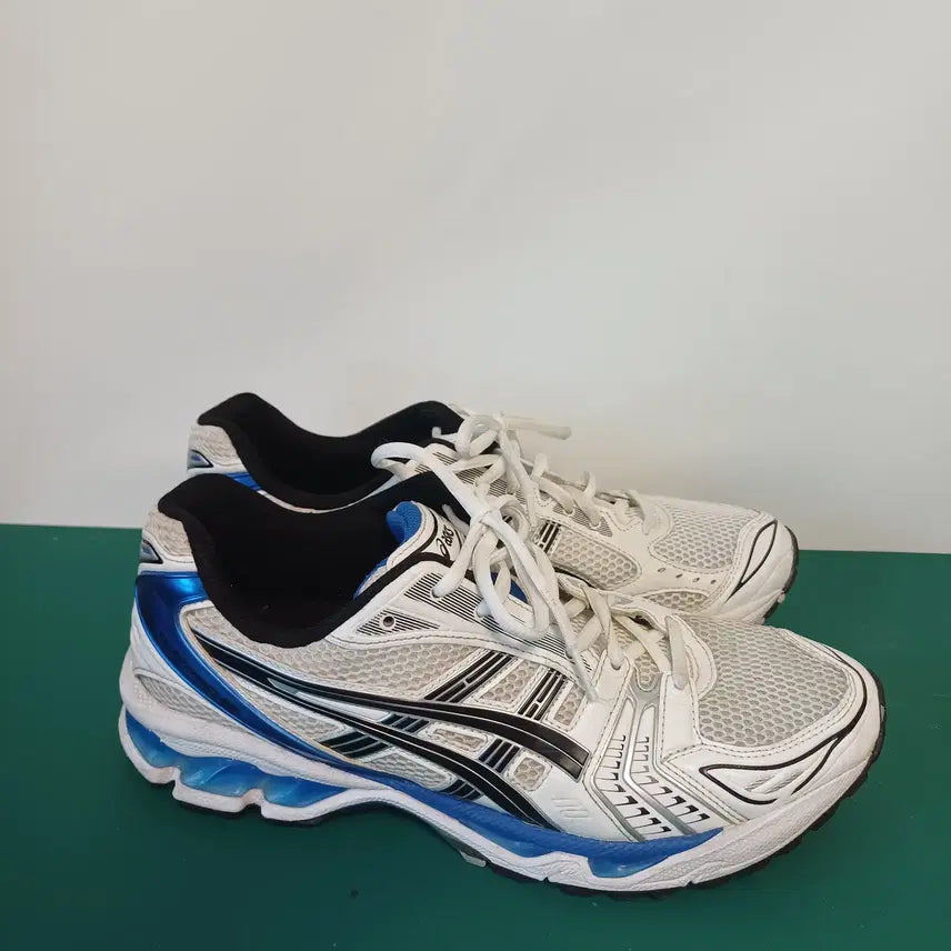 [BUNJANG] ASICS Gel-Kayano 14 White Blue Running Shoes (280mm) / 아식스 젤 카야노 14 화이트 블루 (280) / GEL-KAYANO 14