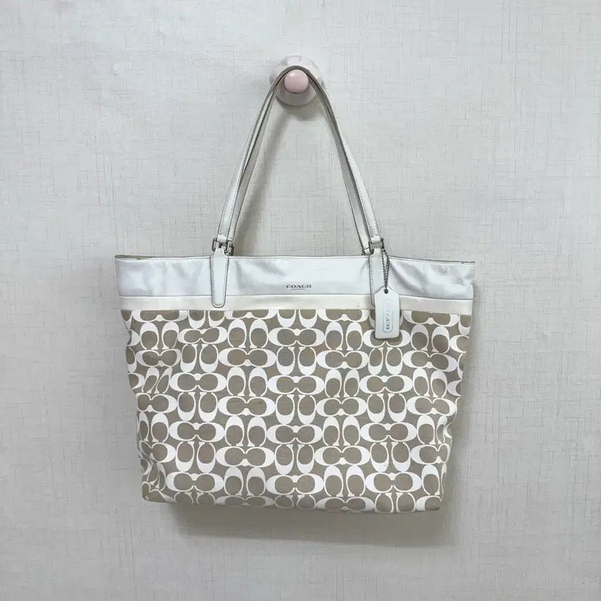 [BUNJANG] Coach Signature White Shoulder Tote Bag / 코치 시그니처 화이트 숄더백 쇼퍼백 아이보리 토트백 빅 가방