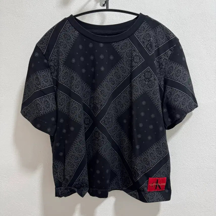 [BUNJANG] Calvin Klein Jeans Bandana Print T-Shirt - Size S / Ck 캘빈클라인 진 반다나 반팔티 s
