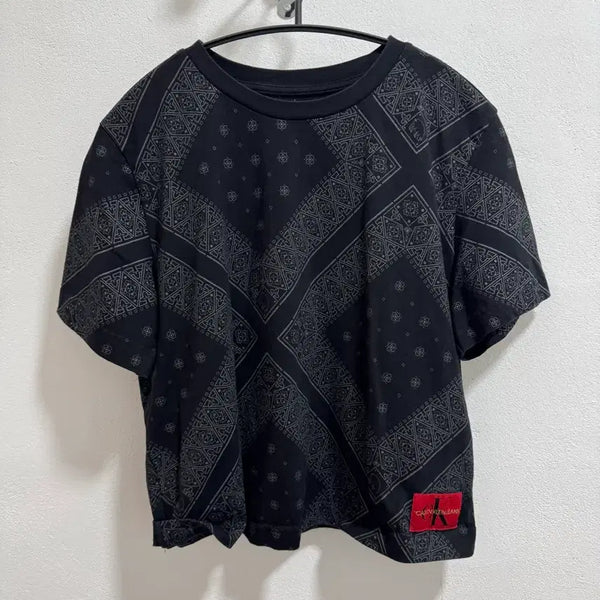 [BUNJANG] Calvin Klein Jeans Bandana Print T-Shirt - Size S / Ck 캘빈클라인 진 반다나 반팔티 s