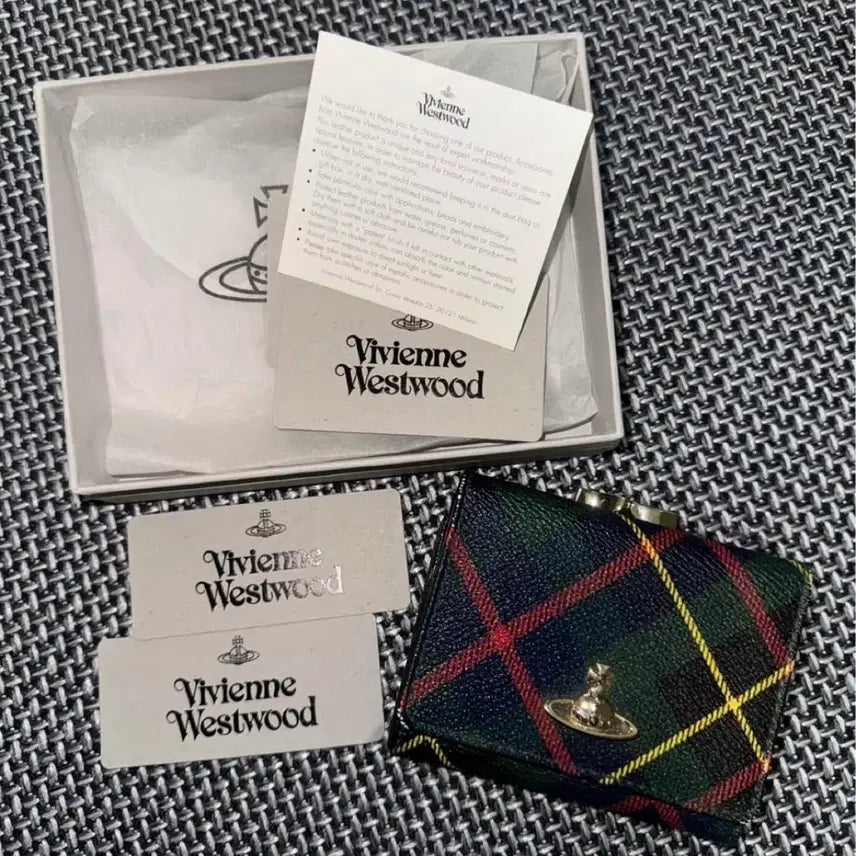 [BUNJANG] Vivienne Westwood Check Pattern Women's Wallet / 비비안웨스트우드 체크 무늬 여성 지갑