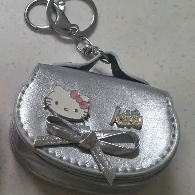 [BUNJANG] Hello Kitty Coin Purse Keychain Silver/Denim / 키티 동전지갑 키링 실버/데님