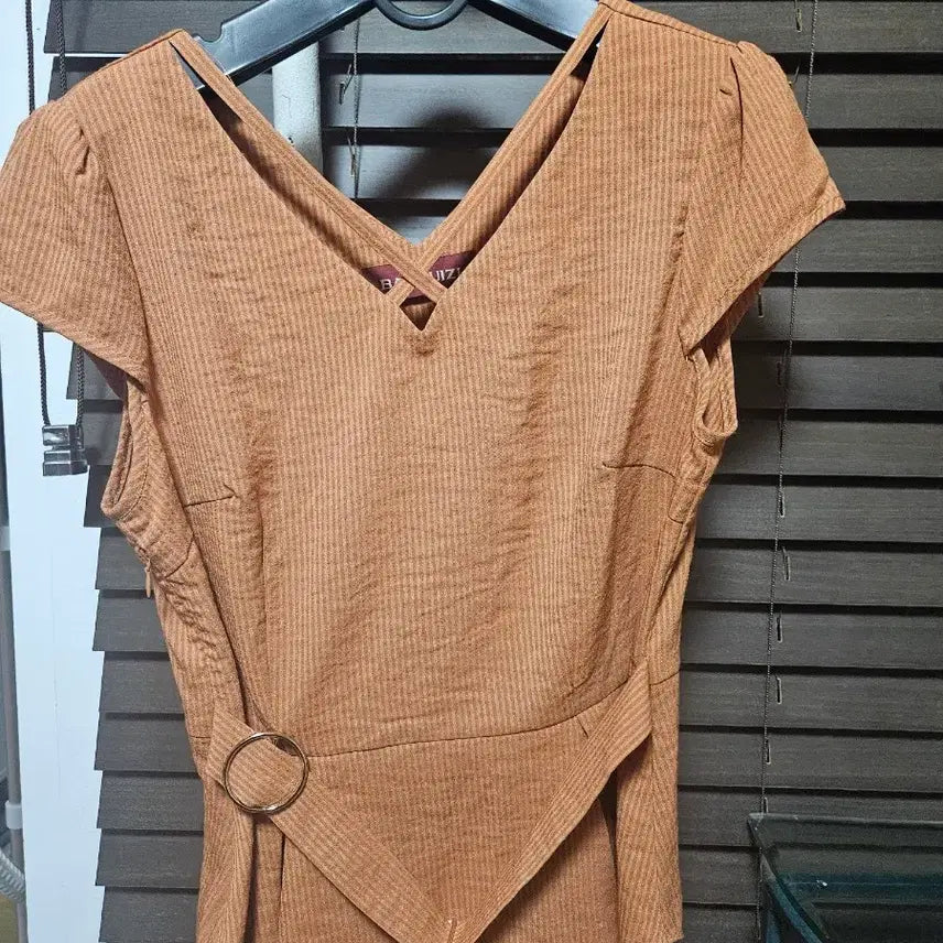 [BUNJANG] BAORUIZI Striped Shirt Brown / BAORUIZI 스트라이프 셔츠 브라운