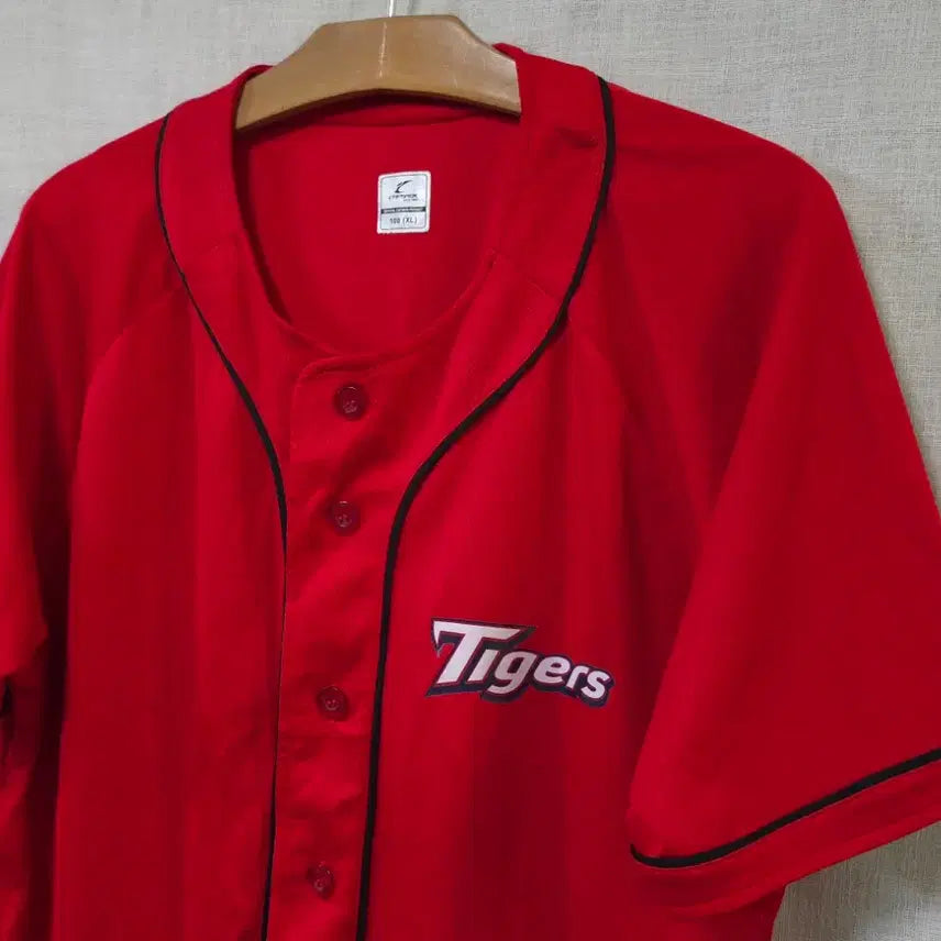 [BUNJANG] Kia Tigers Baseball Uniform Short Sleeve Jersey / 기아 타이거즈 야구 유니폼 응원복 반팔 져지 95 100