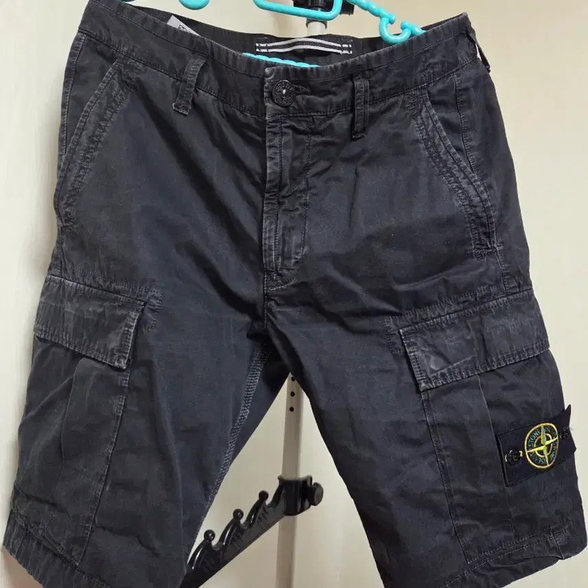 [BUNJANG] Stone Island Shorts / 스톤아일랜드 반바지
