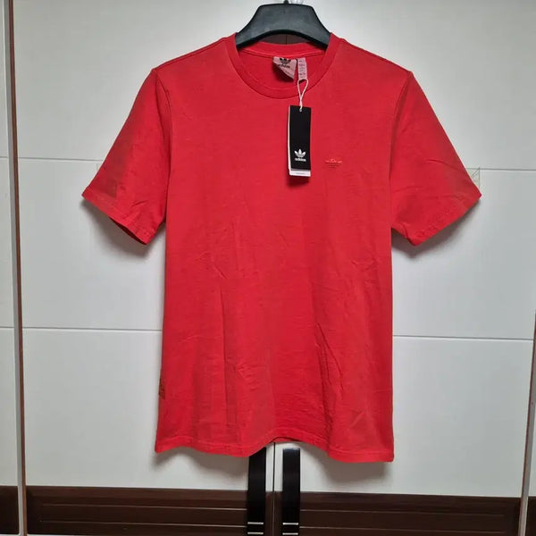 [BUNJANG] Adidas Originals Featherweight Shoemofufoil Short Sleeve T-Shirt Size 100 / 100) 아디다스 오리지널스 라운드 반팔티