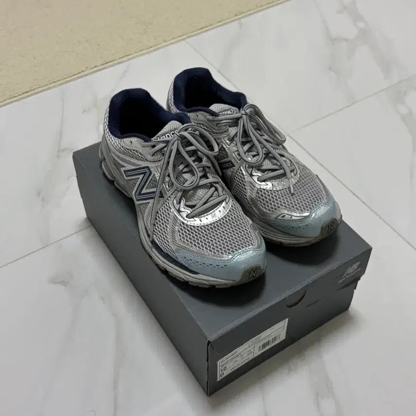 [BUNJANG] New Balance 860v2 Arctic Blue / [280] 뉴발란스 860v2 아크틱블루