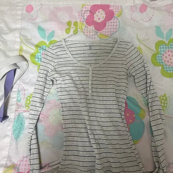 [BUNJANG] Brandy Melville Striped Long Sleeve T-Shirt / 브랜디멜빌 스트라이프 티