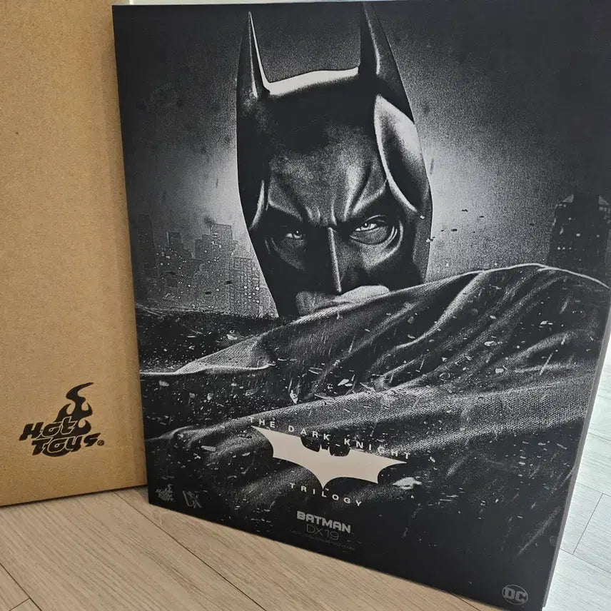[BUNJANG] Hot Toys Batman The Dark Knight Rises DX19 1/6 Scale Figure / 핫토이즈 배트맨 다크나이트라이즈 DX19 1:6 피규어 - TDKR BM