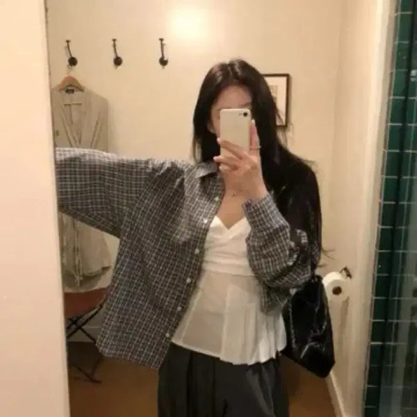 [BUNJANG] Lizzy Giselle Pleated Blouse (S) - Sealed New Product / 리즈 지젤 플리츠 블라우스 S 미개봉 새제품