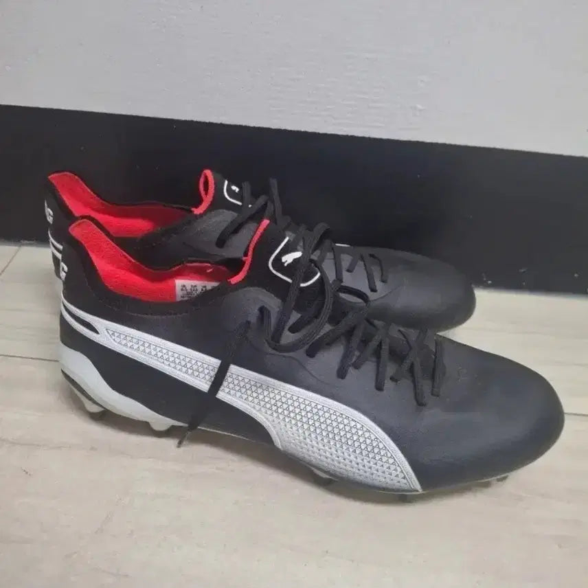 [BUNJANG] Puma King Ultimate 275mm Soccer Cleats / 푸마킹 얼티메이트 275mm 축구화