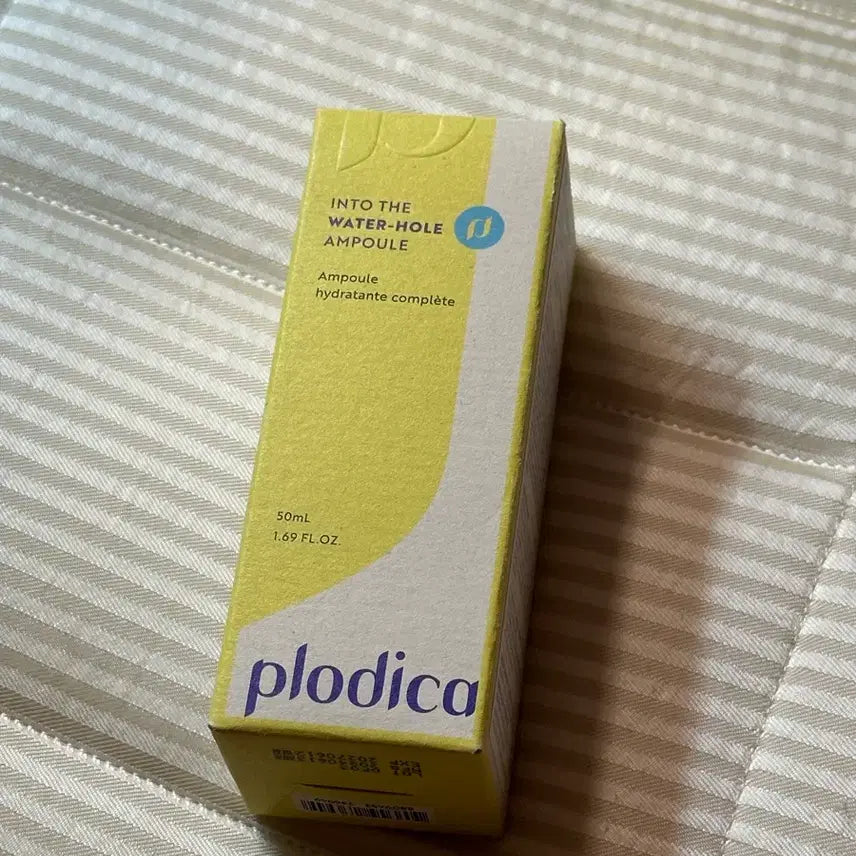[BUNJANG] Flordica Into Water Hole Ampoule / 플로디카 인투어 워터홀 앰플