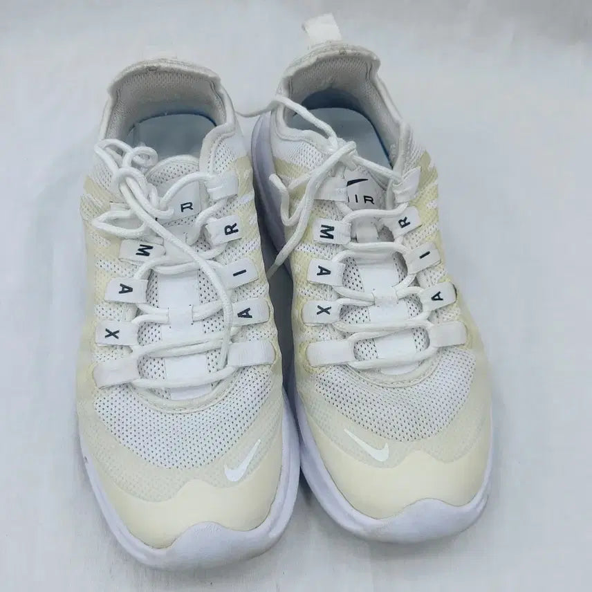 [BUNJANG] Nike Air Max Axis Women's Shoes 230mm / 나이키 에어맥스 엑시스 230mm