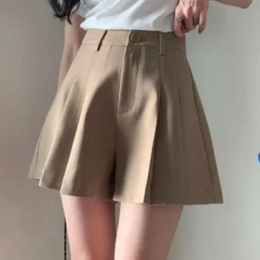[BUNJANG] Ablie Summer 4-Part Pintuck Shorts (Size S) / 에이블리 여름 핀턱4부 반바지 S
