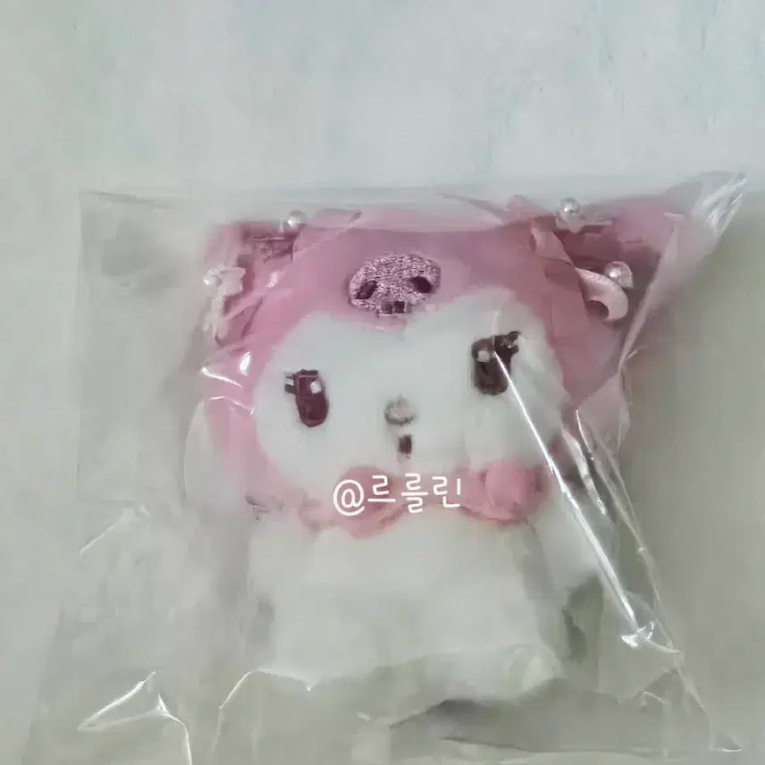 [BUNJANG] Sanrio Kuromi Cherry Blossom Plush Keychain / 벚꽃 쿠로미 인형 키링
