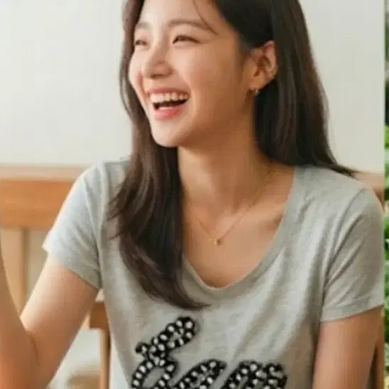 [BUNJANG] H&M Beaded Lettering Short Sleeve T-Shirt (M) / H&M 비즈 레터링 멜란지 그레이 반팔 티셔츠 (M)